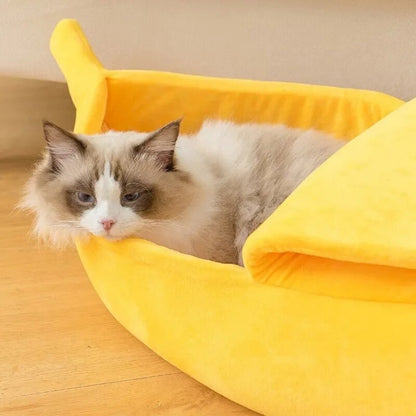 Cosy Banana Cat Bed