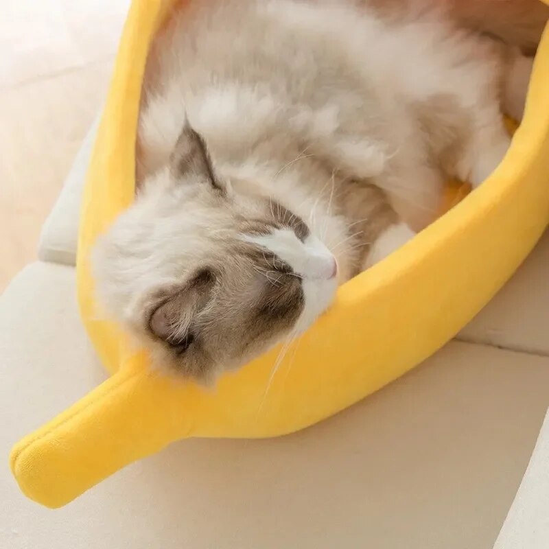 Cosy Banana Cat Bed